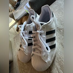 Adidas Tennis Shoes Men 7.5 M or Women 9 M